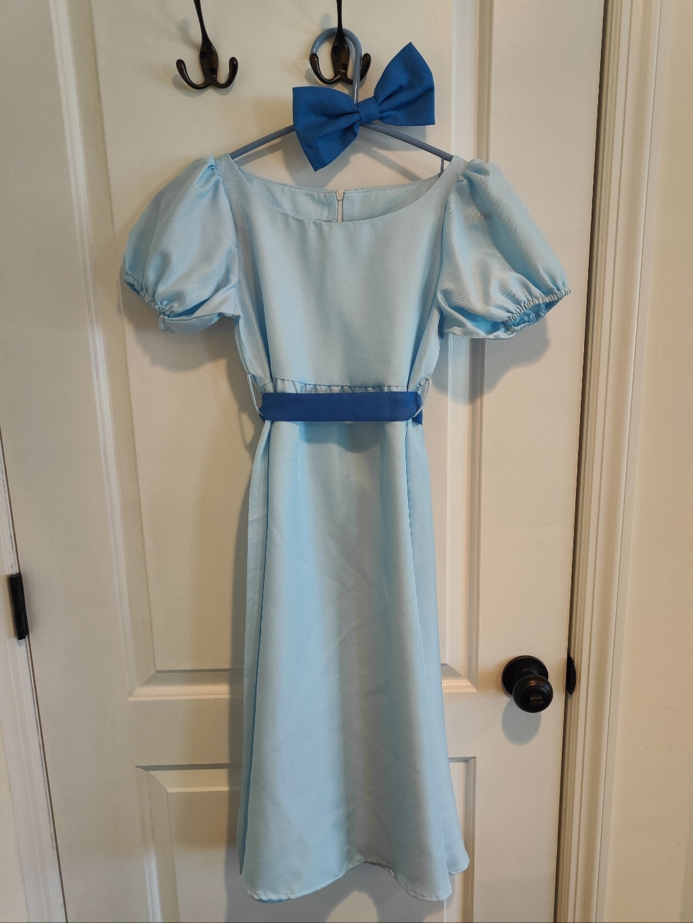 Girls Medium Wendy from Peter Pan Costume